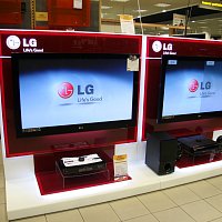 LG 2