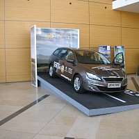 Peugeot - výstavní podium