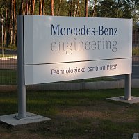 Mercedes - Benz