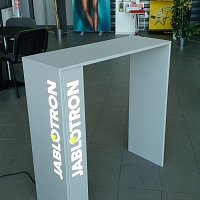 Jablotron stolek