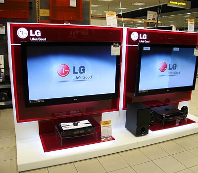 LG 2